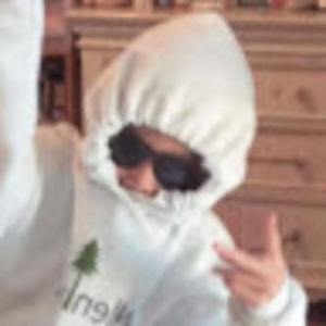 Meet your Posher, Elisa